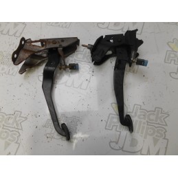 Nissan Skyline R33 M/T Clutch and Brake Pedal Assembly