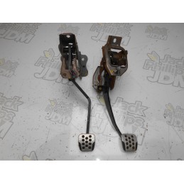 Nissan Skyline R34 M/T Clutch and Brake Pedal Assembly