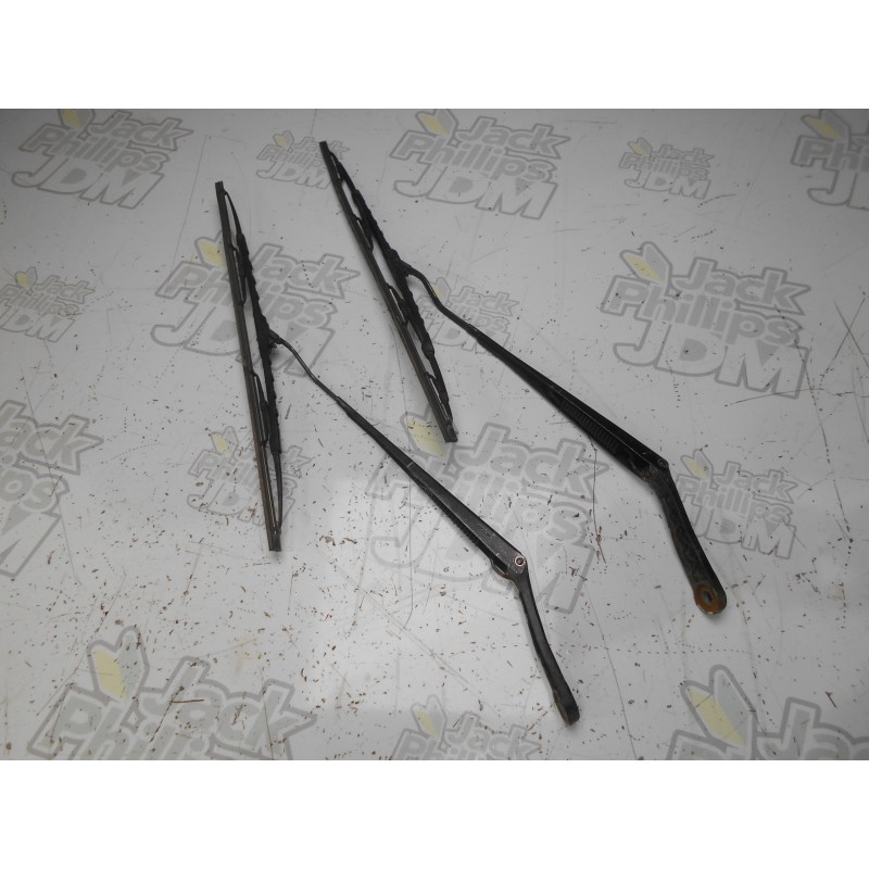 Nissan Skyline R32 Front Wiper Blade and Arm Pair