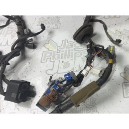 Nissan Stagea C34 S2 A/T Engine Bay Fuse Box Loom