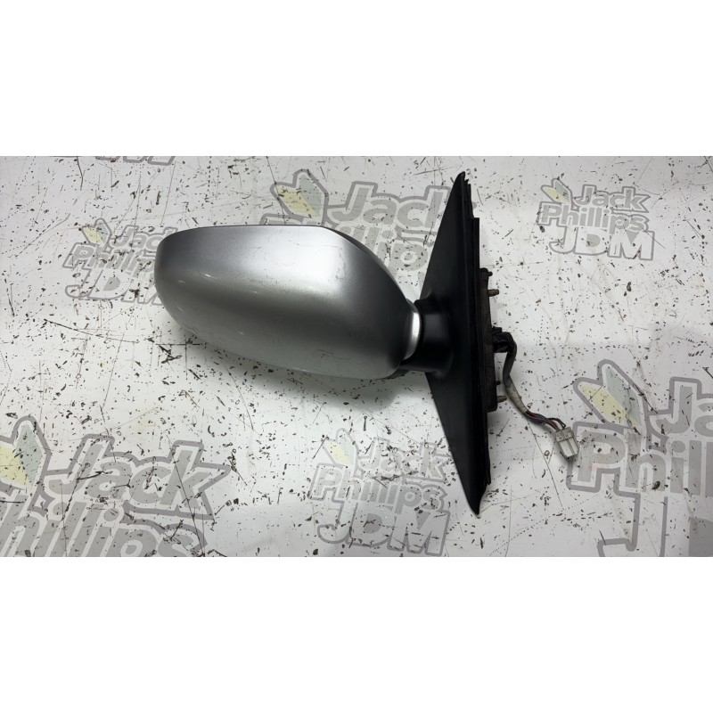 Nissan Stagea M35 Side Mirror RH 7 Pin Heated Silver Nissan Stagea M35 Side Mirror RH 7 Pin Heated Silver