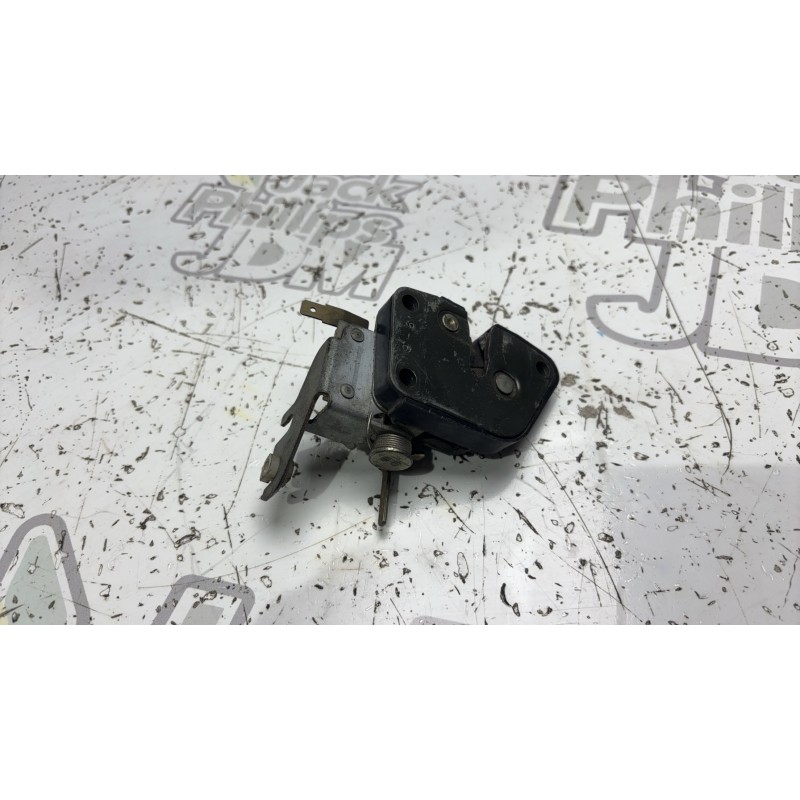 Nissan 300ZX Z32 Tailgate Boot Latch Nissan 300ZX Z32 Tailgate Boot Latch