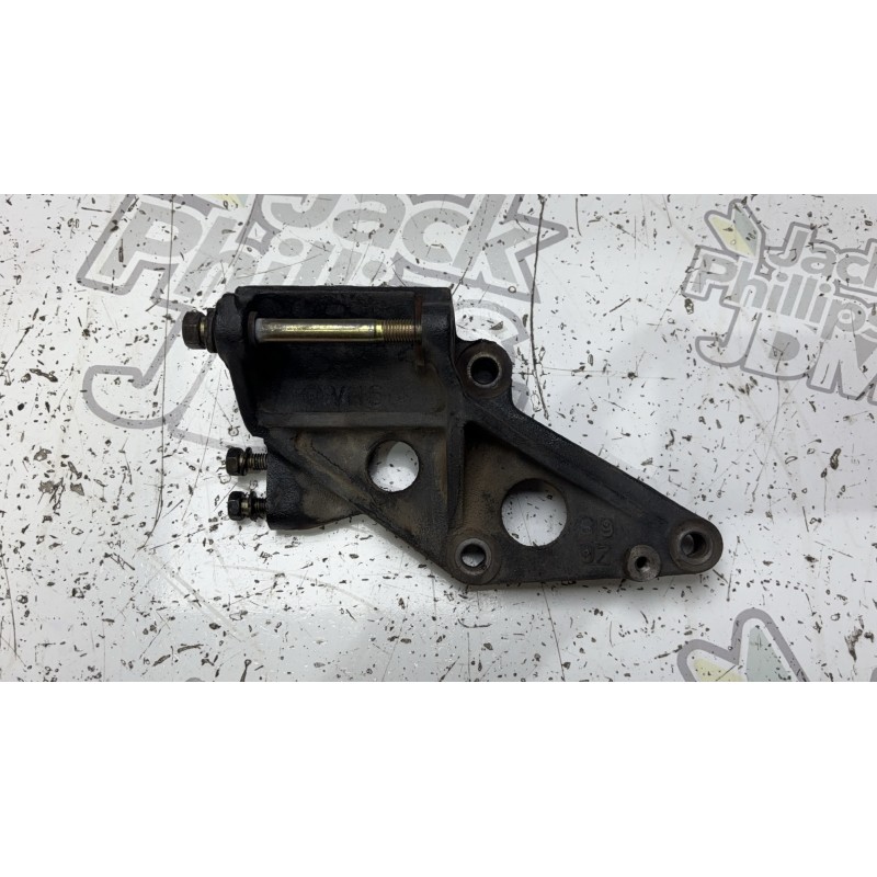 Nissan Skyline R33 R34 RB25 Power Steering Pump Bracket