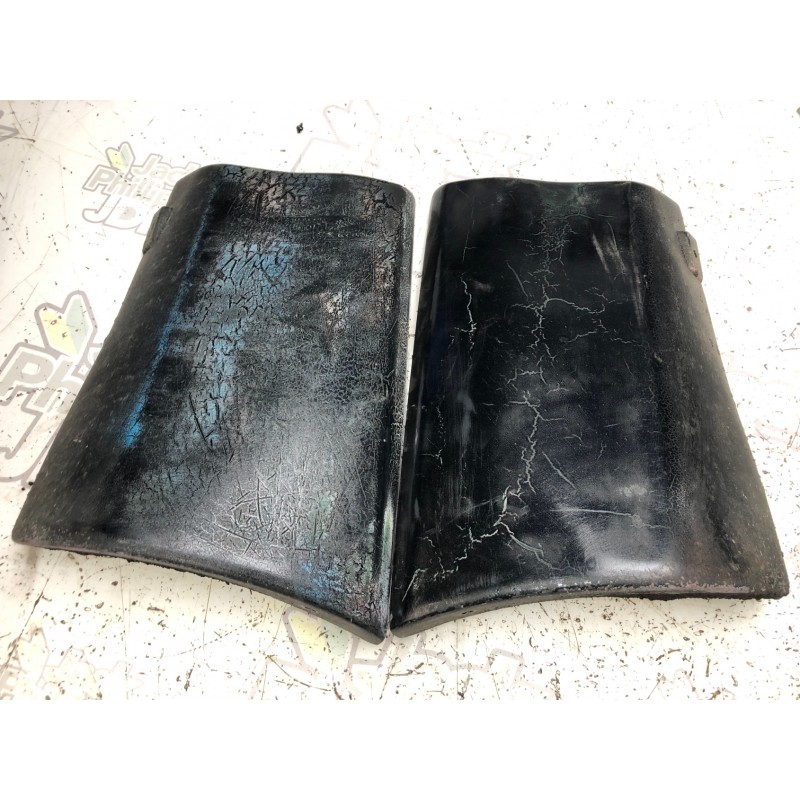 Nissan Skyline R33 Coupe M Spec Rear Pods